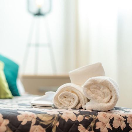 Naisa Apartamento Turistico Villena Buitenkant foto