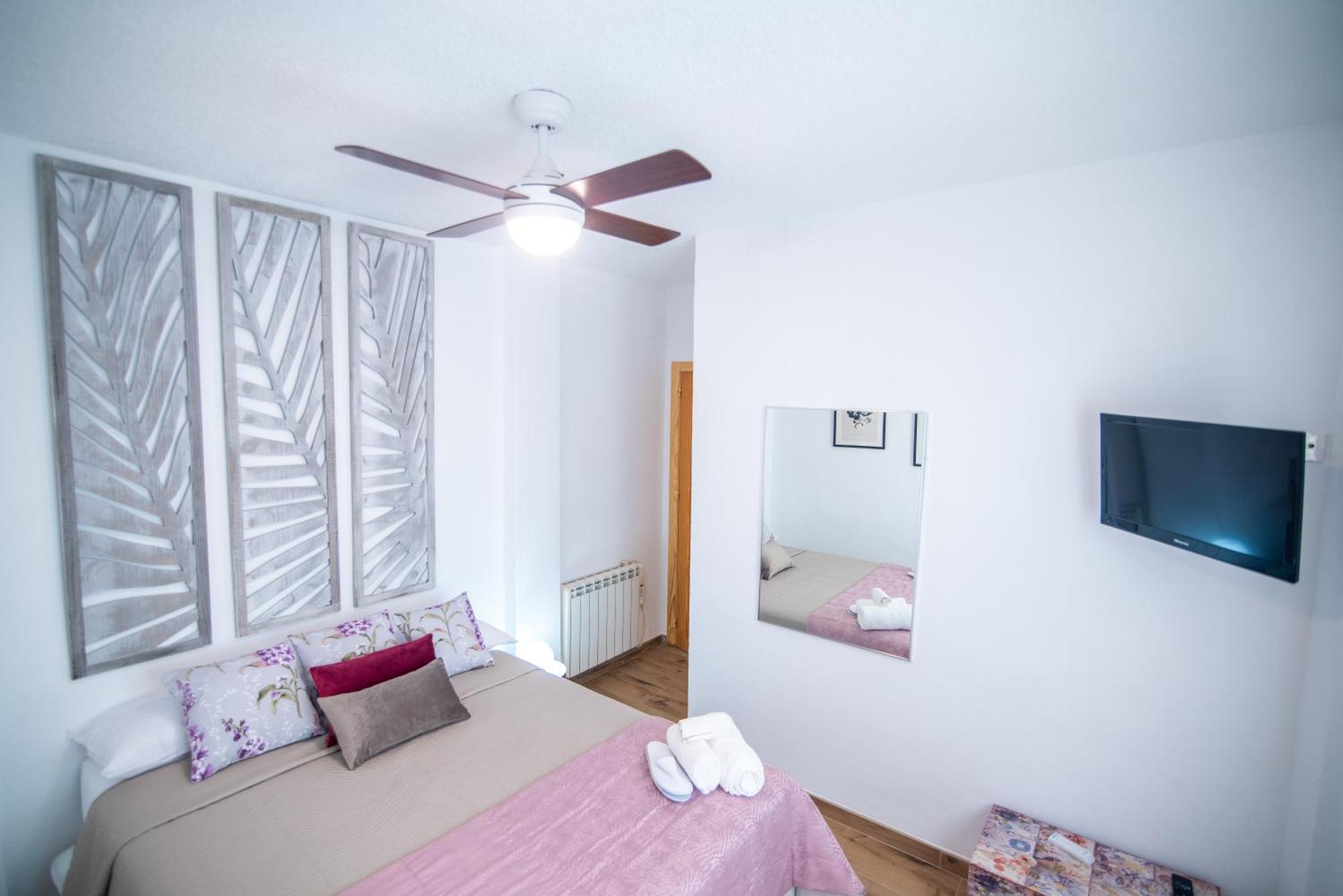 Naisa Apartamento Turistico Villena Buitenkant foto