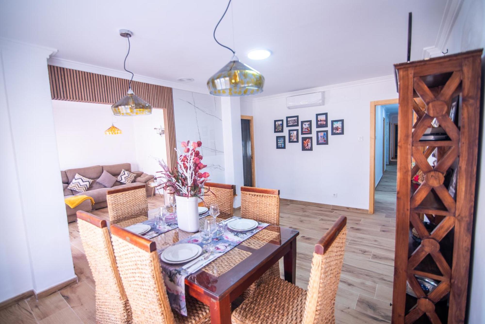 Naisa Apartamento Turistico Villena Buitenkant foto