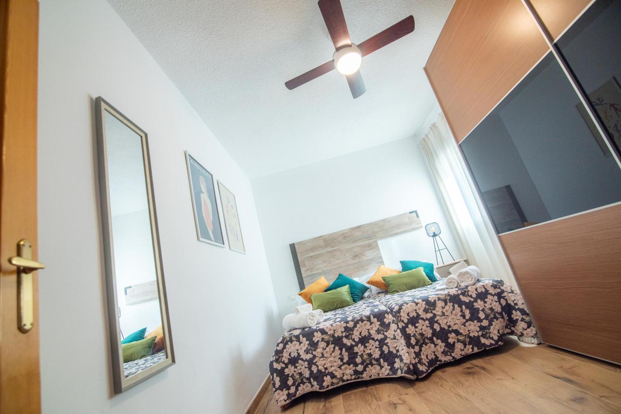 Naisa Apartamento Turistico Villena Buitenkant foto