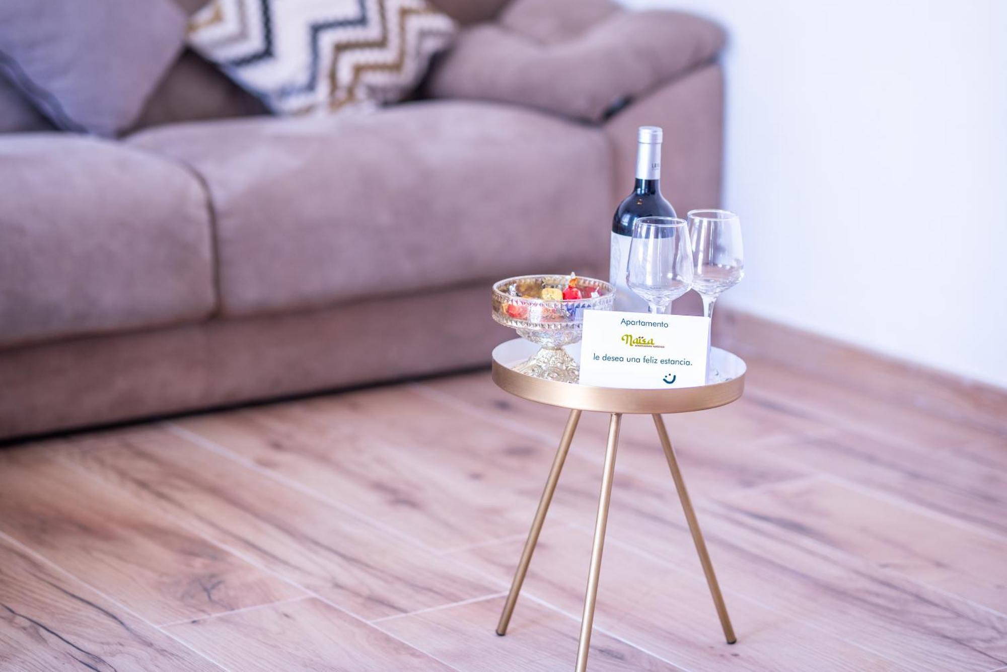 Naisa Apartamento Turistico Villena Buitenkant foto